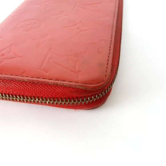 Authentic LOUIS VUITTON M91981 Vernis Zippy wallet purse leather[Used] - Picture 4 of 14